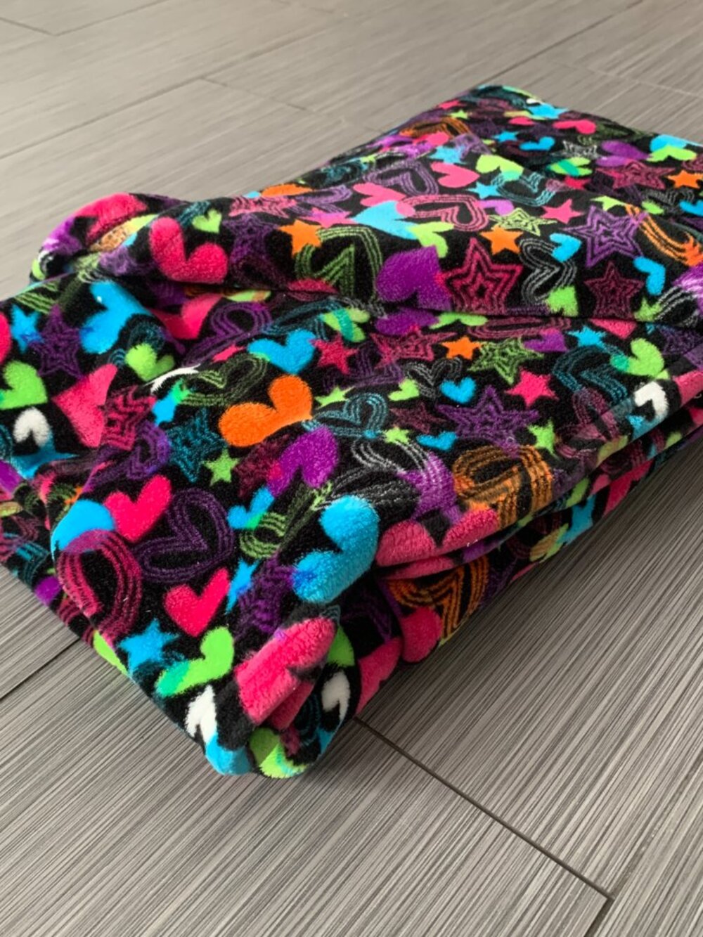 Your Zone Twin Blanket Hearts Stars Rainbow Neon Fleece Bed Cover 63x90